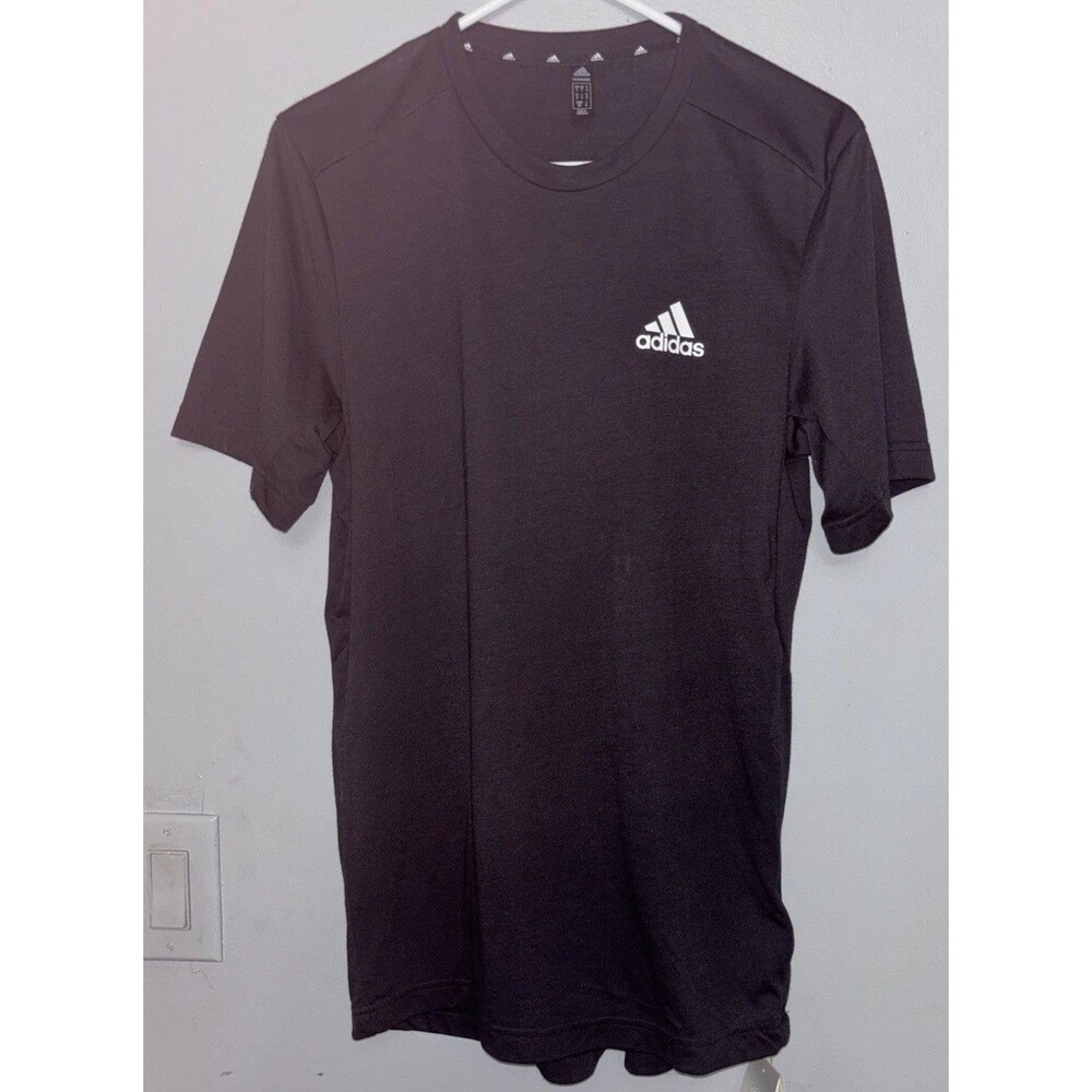 NWT Adidas Mens Aero Ready prime black tee shirt Size Small